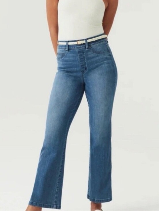 SPANX Denim - NWT Spanx Denim Cropped Kick Flare Pant in Vintage Indigo - Women's XL